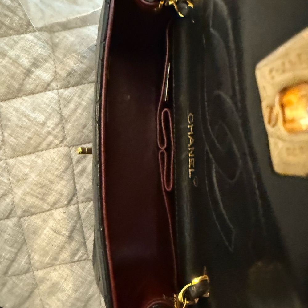 Series 1 Chanel Vintage Black Lambskin Full Flap Mini Bag - Picture 7 of 16